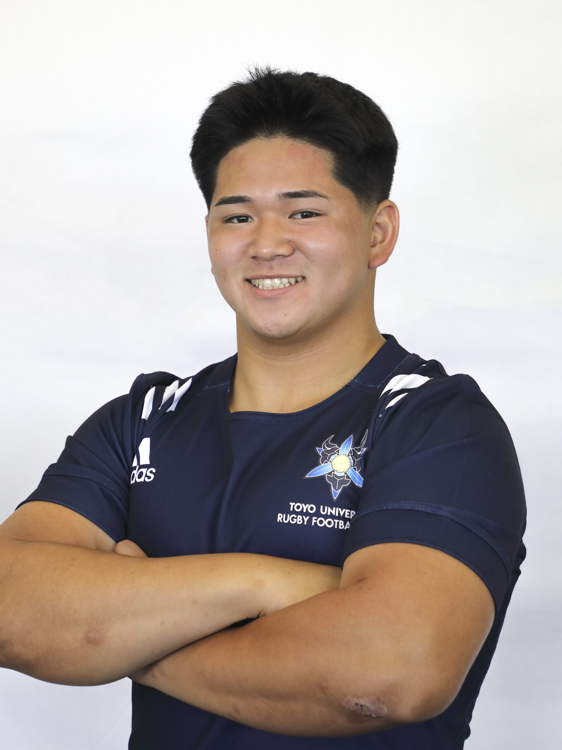 山下　源也